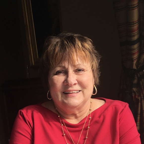 Meet your Posher, Betty - Picture 1 of 2